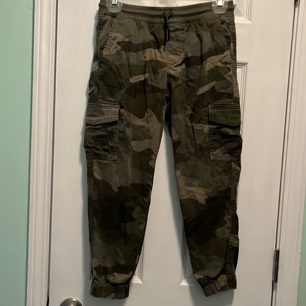 🌵 Boys sonoma camo pants